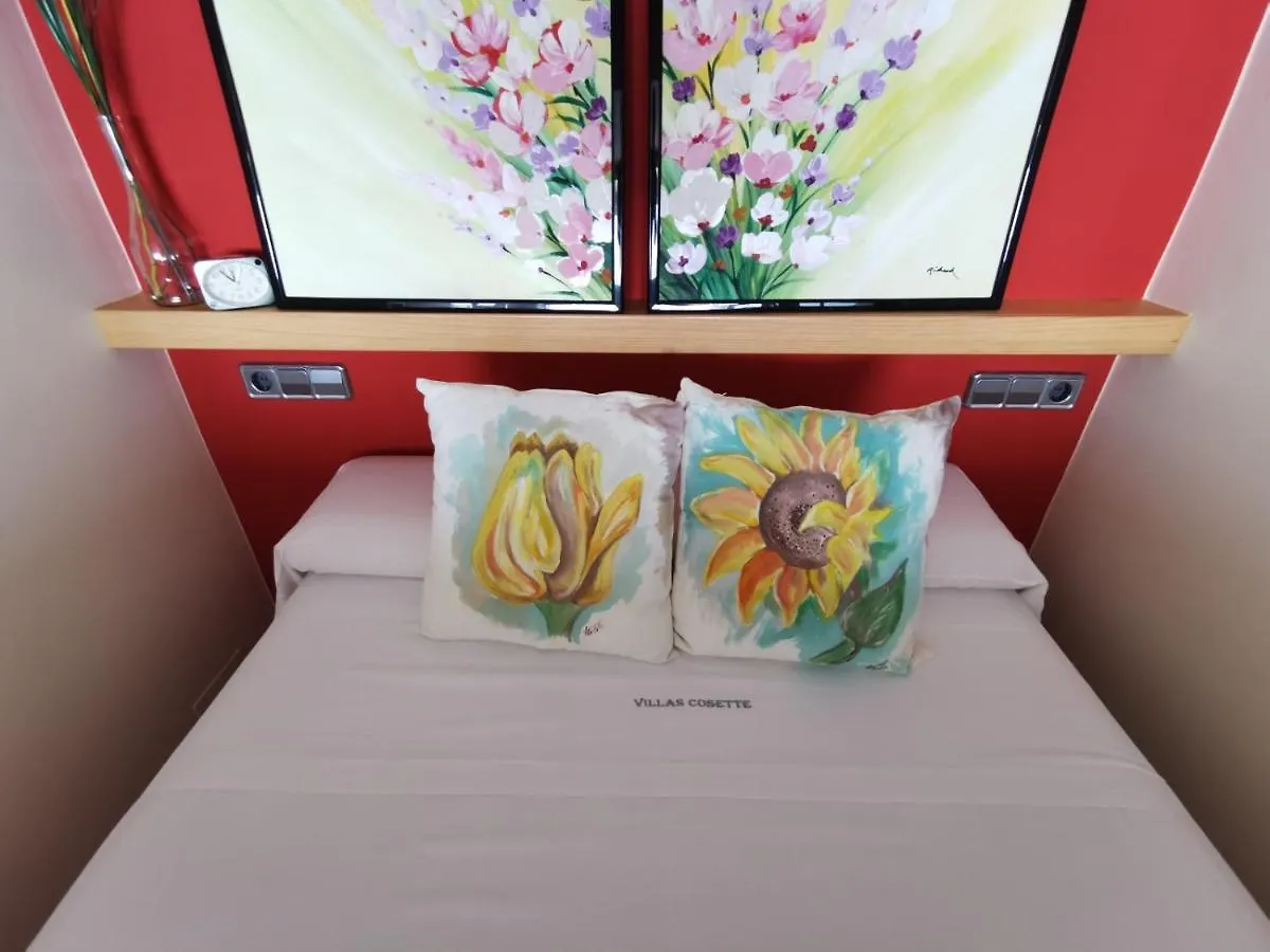Villas Cosette Apartamento Niuet Ely Palace 普拉加德阿罗 公寓